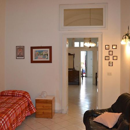 הוילה Casa In Centro A ג'יארה מראה חיצוני תמונה